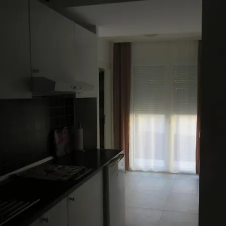 With Big Terrace 3 Apartment Split